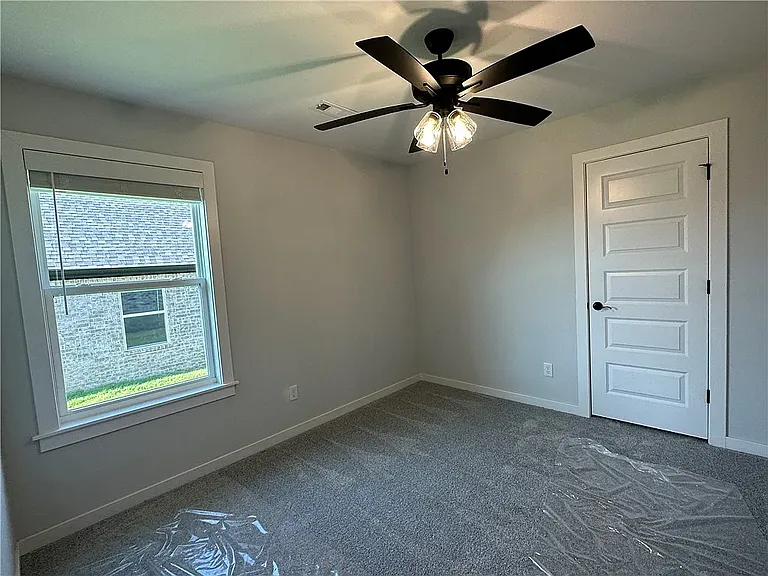 2807 S Angels Rd — Photo 16