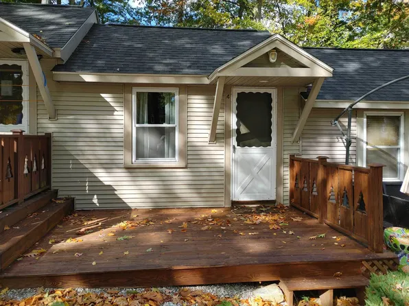 764 Pelham North Drive #4, Holderness, NH 03245