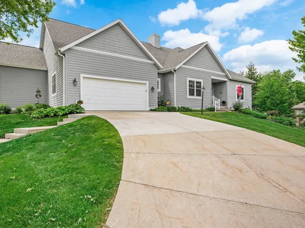 21 Settler Hill Cir, Madison, WI 53717