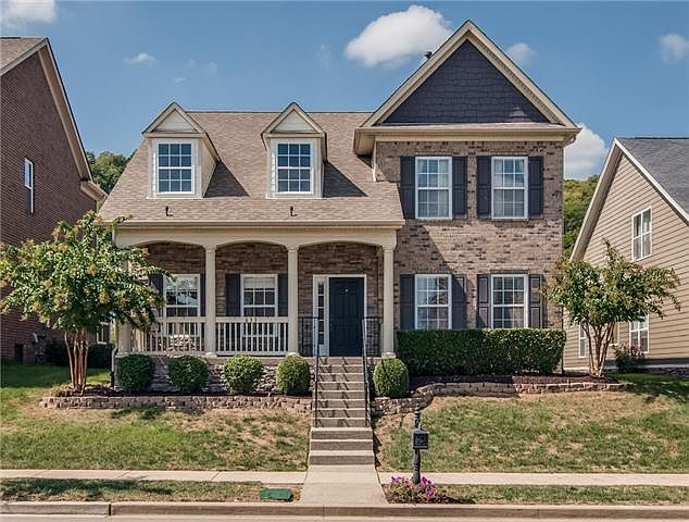 1st image of 633 Patriot Ln