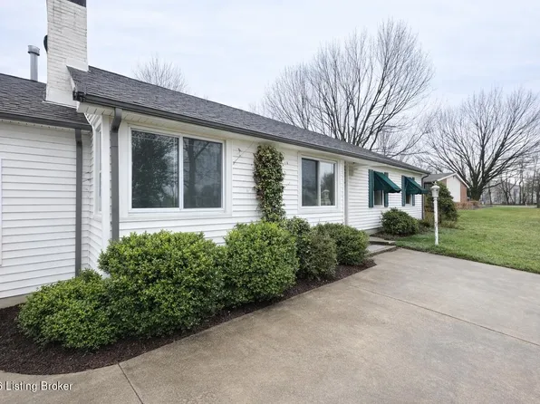 1920 Buechel Bank Rd, Louisville, KY 40218