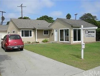 1st image of 4621 Mindora Dr