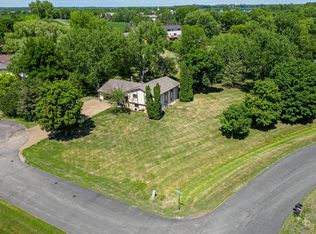 20128 Cimarron Cir, Hamel, MN 55340