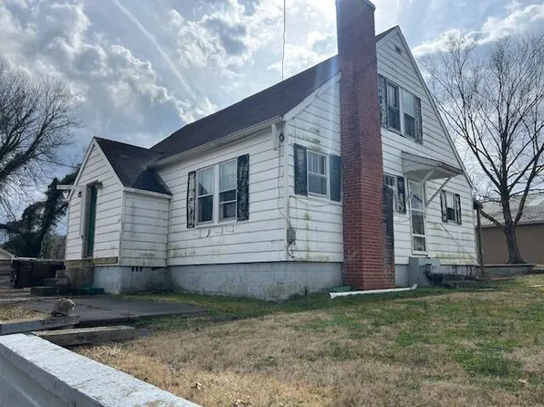 28 Fork Field Rd, Oneida, KY 40972