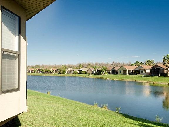 3rd image of 845 Grand Canal Dr