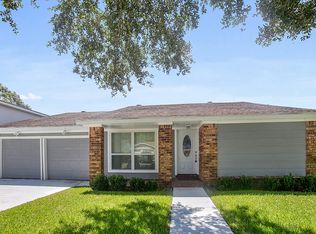 4049 S Chipwood Dr, Harvey, LA 70058