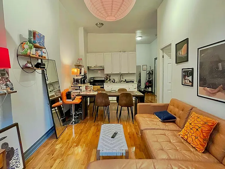 628 Willoughby Ave #2 — Photo 9