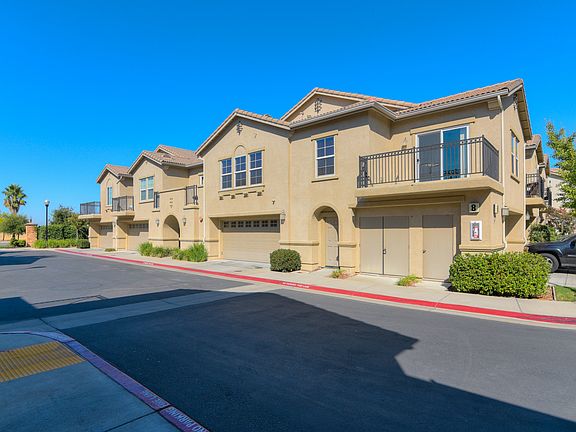 2nd image of 3301 N Park Dr Unit 813