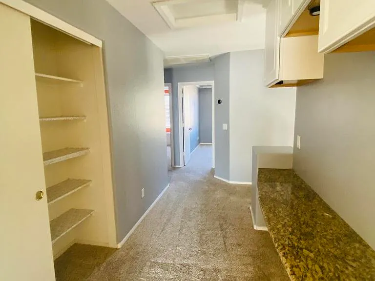 7203 W Irma Ln — Photo 21