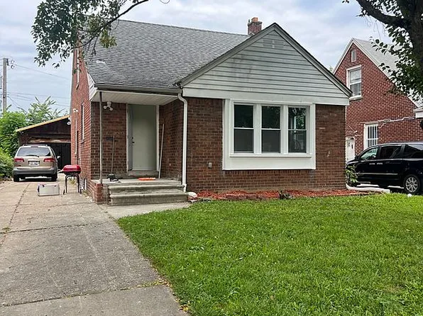 7499 Woodmont Ave, Detroit, MI 48228