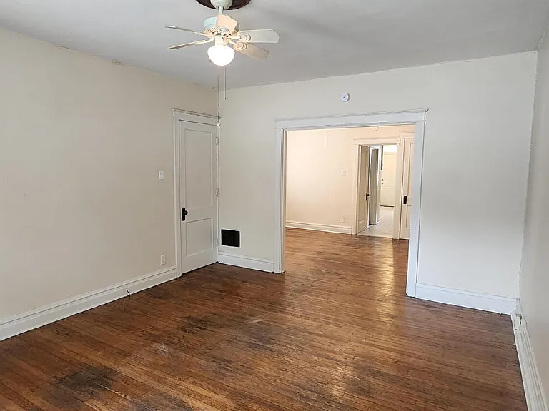 3700 Bates St #1F — Photo 6