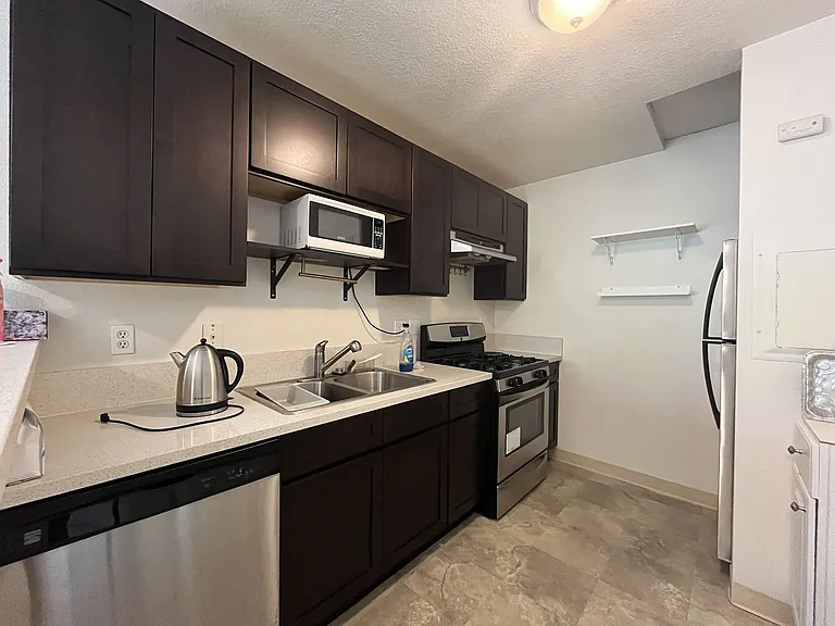 15074 NW Central Dr #307 — Photo 5