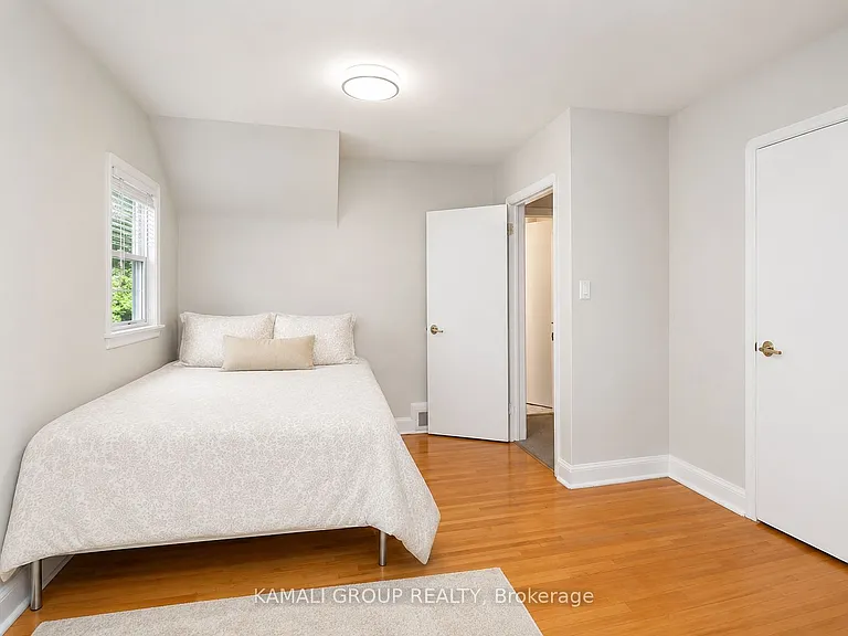 138 Johnston Ave #MAIN — Photo 11