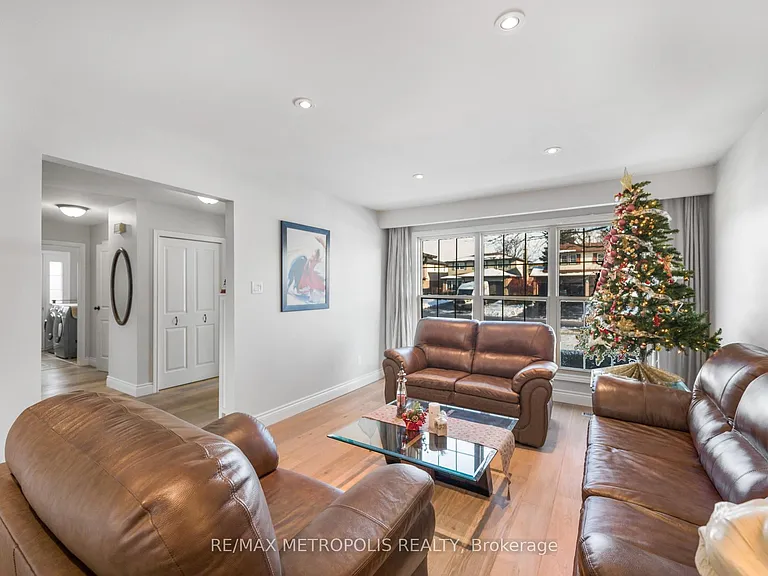 57 Calder Cres #MAIN — Photo 8