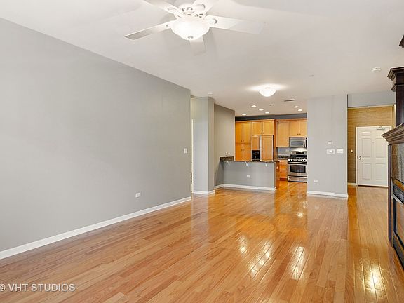 4th image of 1739 Tudor Ln Unit 106