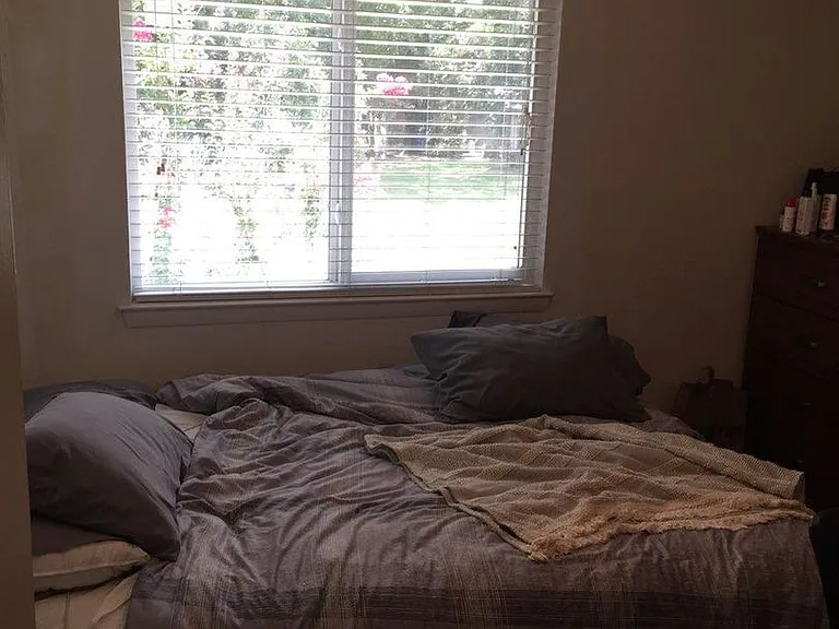 277 Alexandra Dr #7 — Photo 7