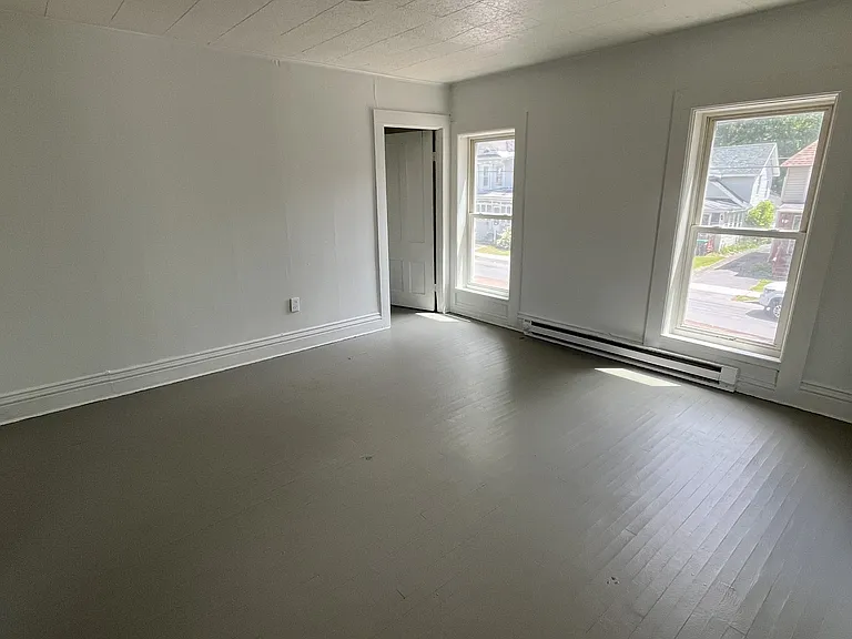 243 Central St — Photo 4