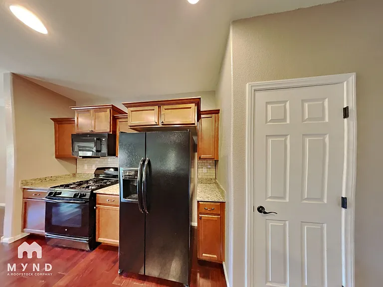 8459 Spirit Vale Ave — Photo 5
