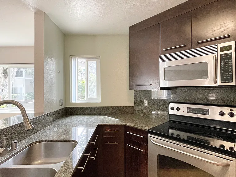 7565 Charmant Dr #405 — Photo 7