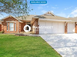 2409 NW 152nd St, Edmond, OK 73013