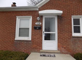 3128 Niagara St, Wayne, MI 48184