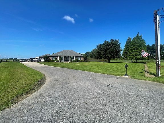 2nd image of 4239 Ricky Ln