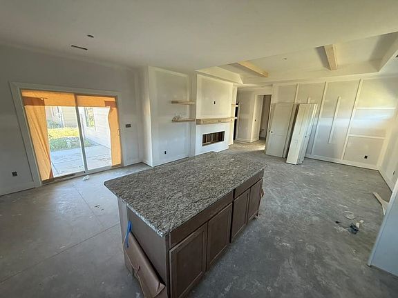 3rd image of 8956 N Joshua St