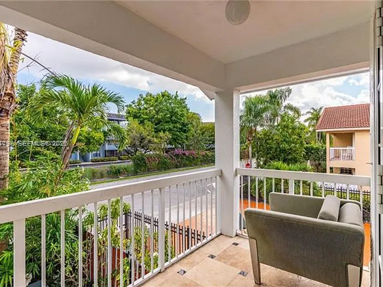 8909 SW 108th Circle Ct #8909 — Photo 10