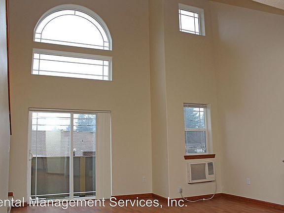 2nd image of 123 NE 172nd Ave APT 202