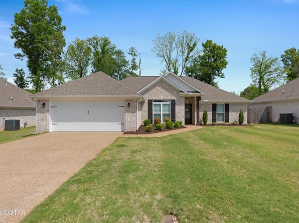 66 Golden Brooke Dr, Jackson, TN 38305