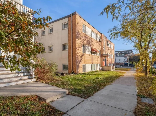 2747 Dupont Ave S, Minneapolis, MN