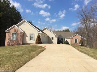 2927 Pine Trails Cir, Hudson, OH 44236