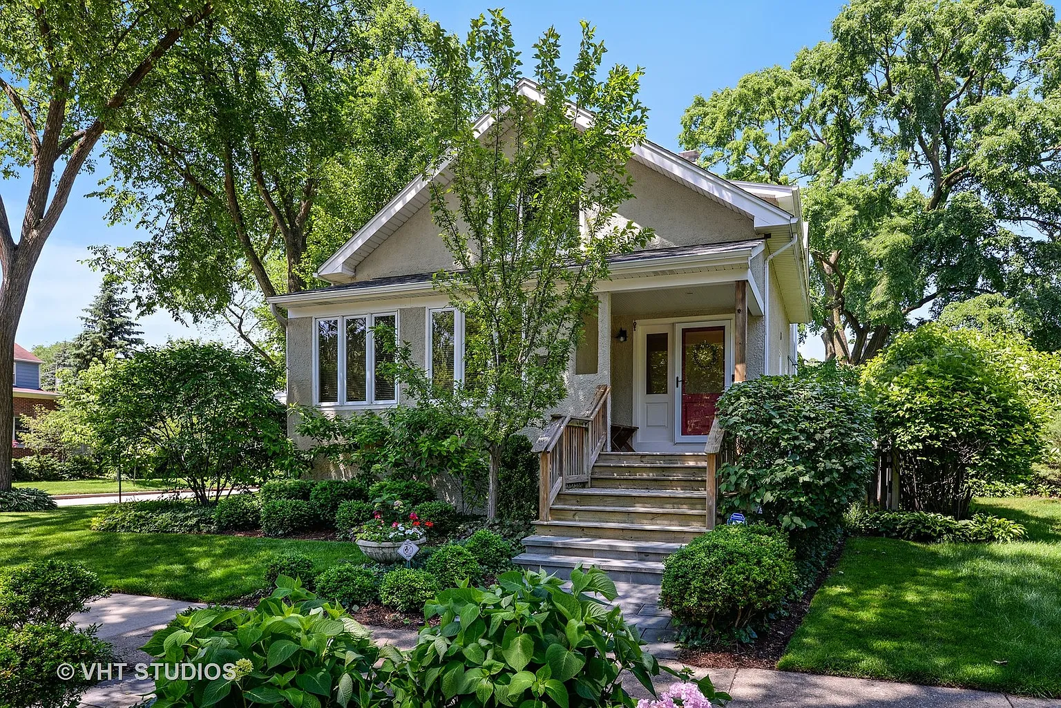 2823 Park Pl photo 1