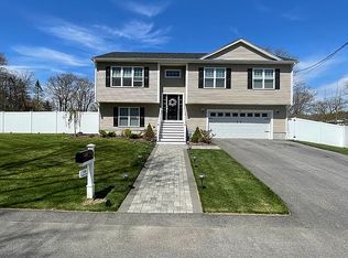 140 Hines Rd, Cumberland, RI 02864