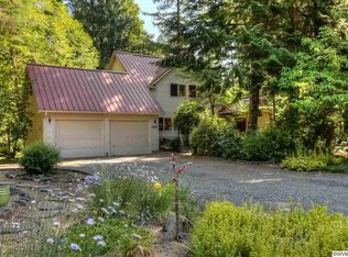 51037 Greenway Dr, Gates, OR 97346