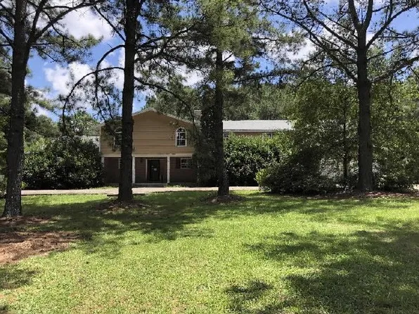 730 Roswell Lee Rd, Grantville, GA 30220