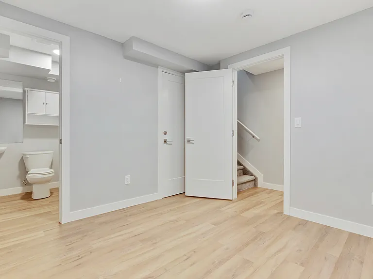 10463 149th St NW — Photo 5