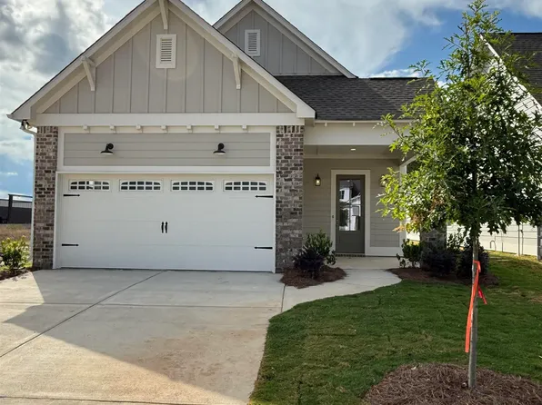445 Huntley Ridge Bnd, Pelham, AL 35124