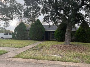 10903 Sharpview Dr, Houston, TX 77072