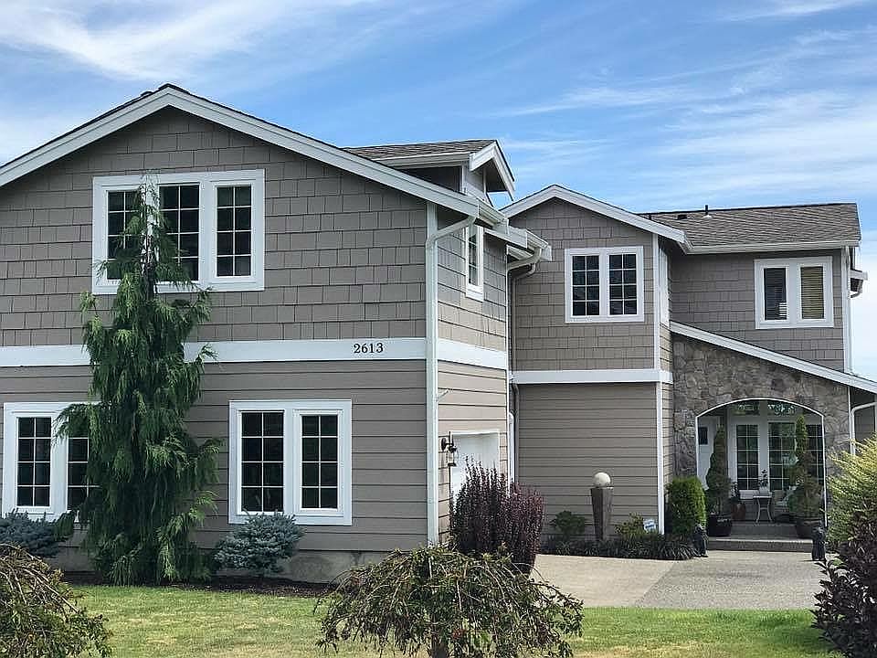 Front of house 