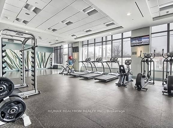 3rd image of 7900 Bathurst St #1216