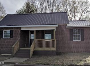 606 Kingston St, Lenoir City, TN 37771