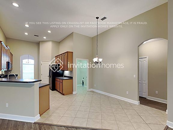4th image of 926 Gallier Pl