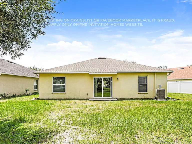 7205 Royal George Ct — Photo 16