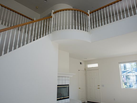 5th image of 2862 W Canyon Ave