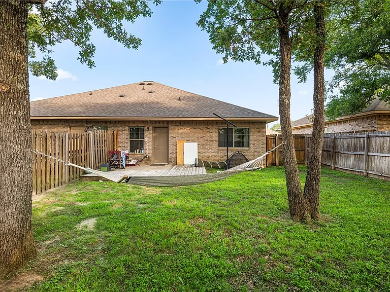 4407 Reveille Rd — Photo 20