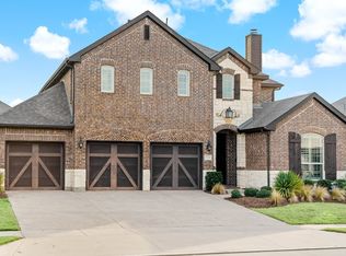 7036 Cross Point Ln, Roanoke, TX 76227