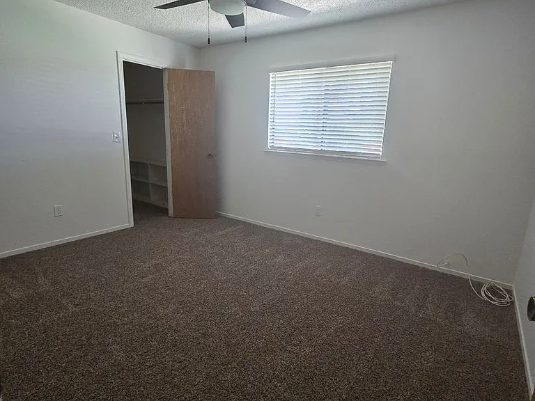 6695 Kent Ave — Photo 16