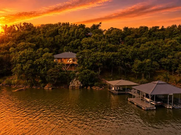 28 Lake Point Dr, Gordon, TX 76453