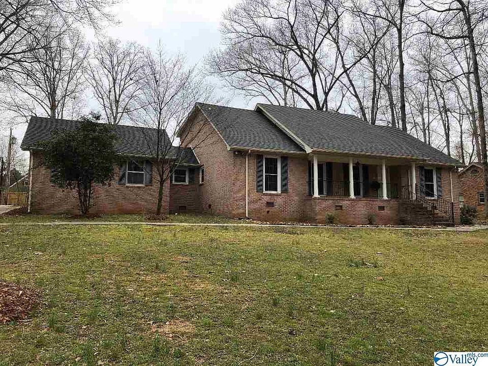 1st image of 713 Norton Dr